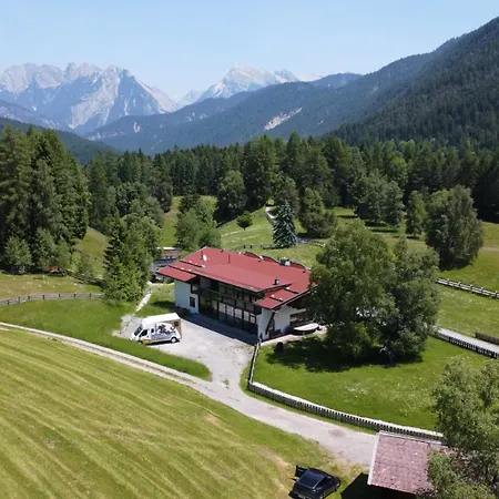 Panorama Quartier Seefeld 아파트호텔 4*