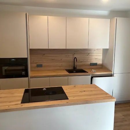 Апарт-готель Panorama Quartier Seefeld 4*