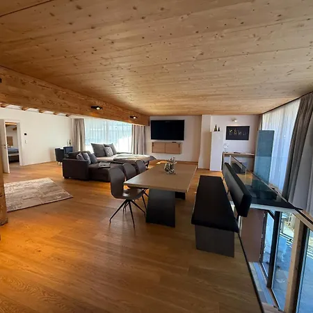 Panorama Quartier Seefeld 4*