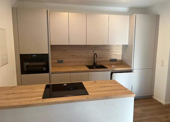 Апарт-готель Panorama Quartier Seefeld 4*